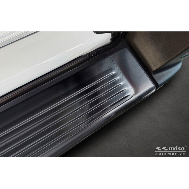 Avisa Black Stainless Steel Rear bumper protector  Fiat Ducato III Facelift 2023- / Opel Movano III Facelift 2023- / Toyota Proace Max 2024- 'Ribs' (2 pieces)