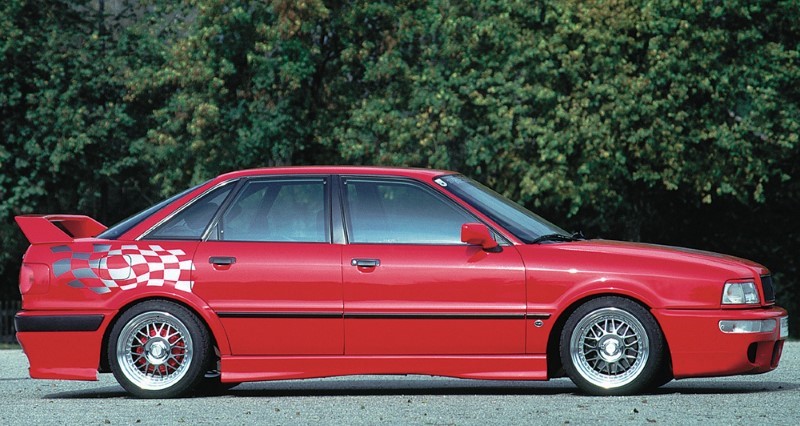 Sideskirts passend voor Audi 80 Sedan type b4 and avant Rieger