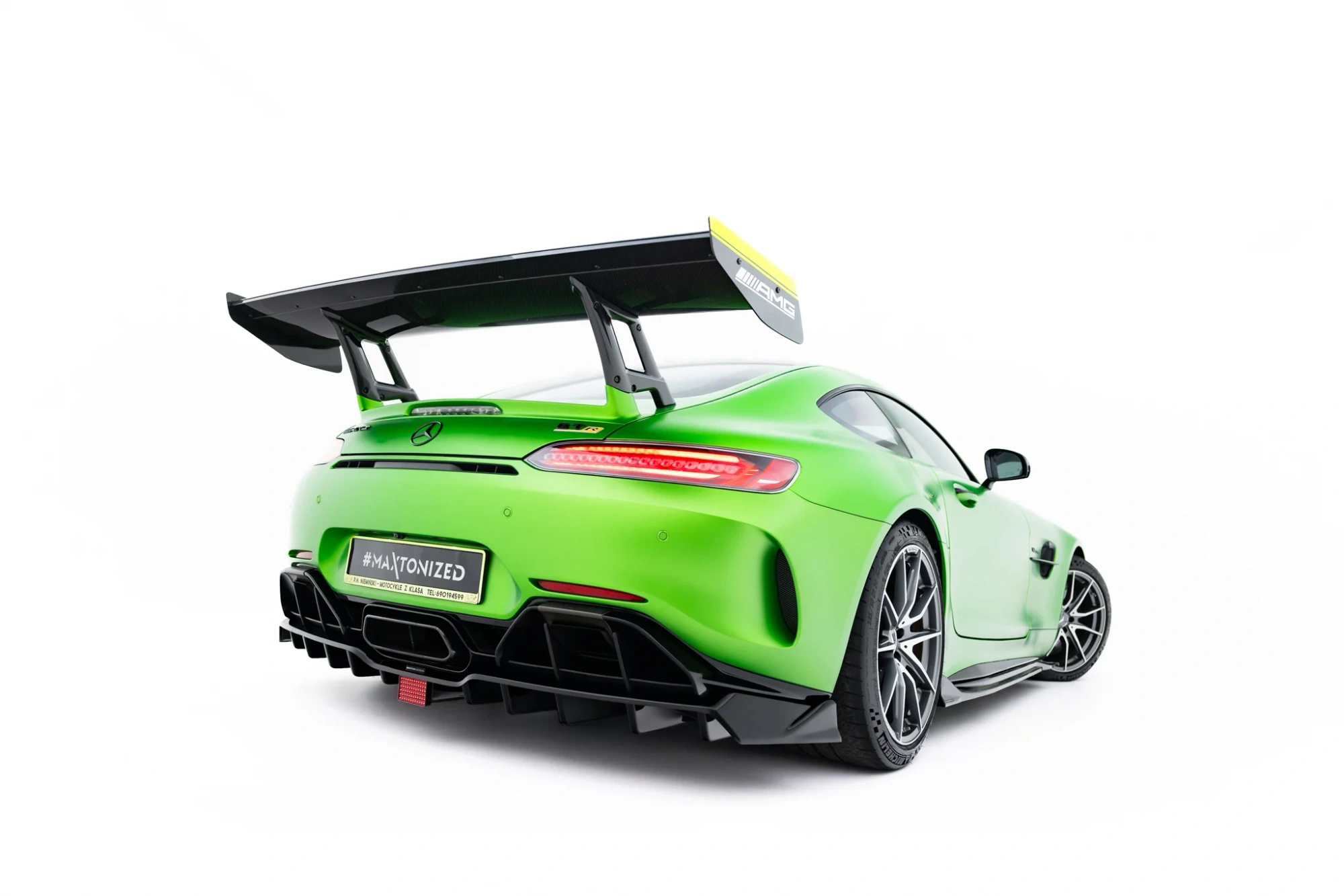 Diffuser passend voor Mercedes-AMG GT R C190 Facelift Glans Zwart + LED