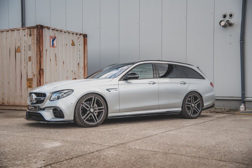 Zijskirts passend voor Mercedes E63 AMG Estate W213 Maxton Design glans zwart