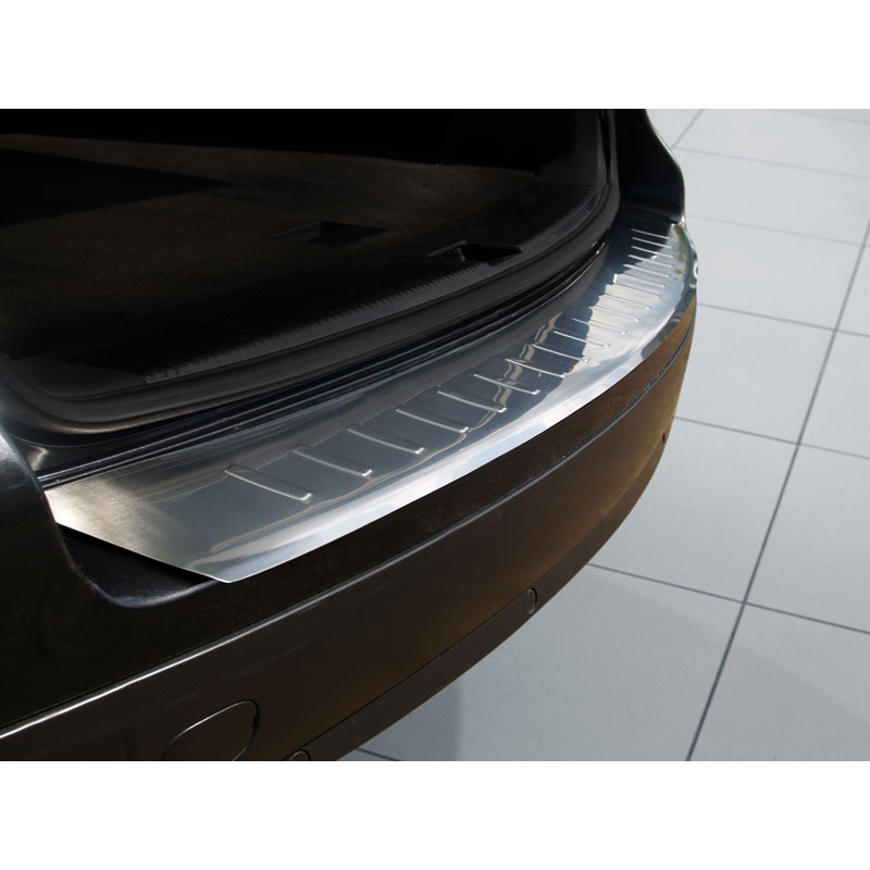 Stainless Steel Rear bumper protector  Volkswagen Touareg 2007-2010 'Ribs'