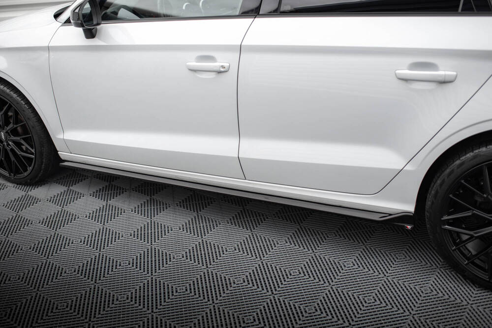 Zijskirts passend voor Audi A3 Sedan 8v