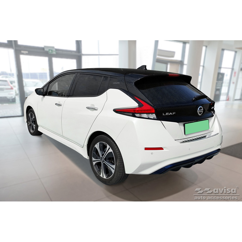 Black Stainless Steel Door sill protectors  Nissan Leaf II 2017- - 'Lines' - 4-pieces
