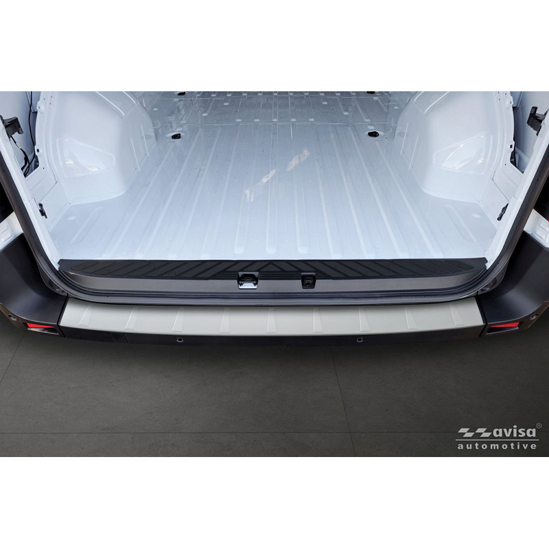 Avisa Stainless Steel Powdercoated Rear bumper protector  Renault Master IV 2024- 'Soft Silver'