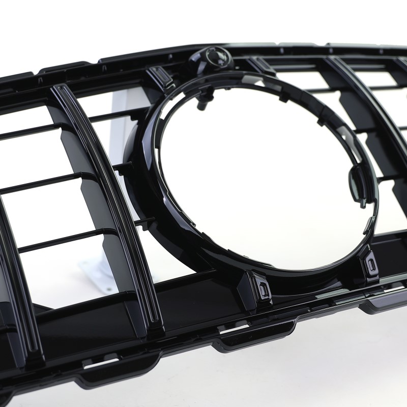Grill passend voor Mercedes C-Class W206 (21-..) GT Look Zwart