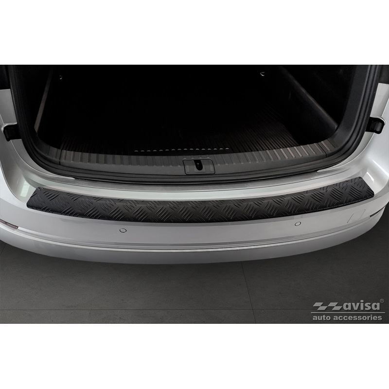 Matt Black Aluminum Rear bumper protector  Skoda Octavia IV Kombi 2020-2024 & FL 2024- (incl. RS, excl. Scout) 'Riffled Plate'