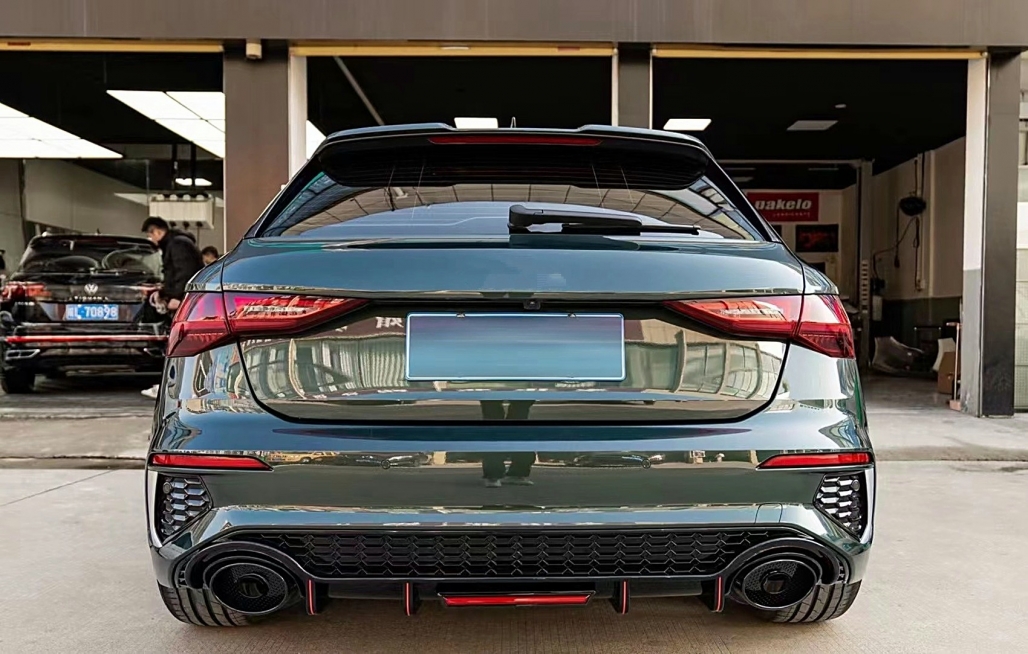 Diffuser passend voor Audi S3 Hatchback 8Y RS-Look Zwart met sierstukken