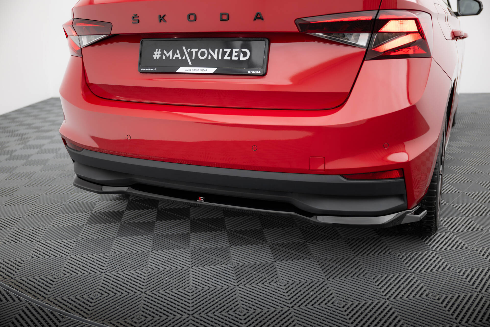 Bodykit passend voor Skoda Fabia MK4 Maxton Glanzend zwart