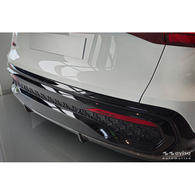 Avisa Chrome Stainless Steel Rear bumper protector  Audi Q5 (GUB) 2025- 'Ribs'