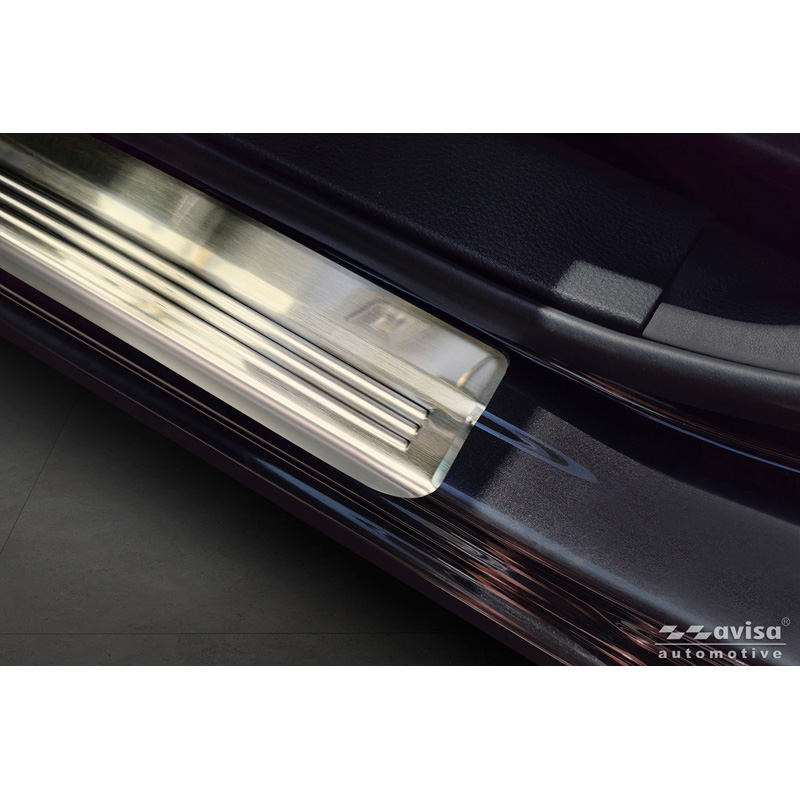 Avisa Stainless Steel Door sill protectors  Nissan Qashqai II 2013-2017 & Facelift 2017-2020 - 'Lines' - 4-pieces