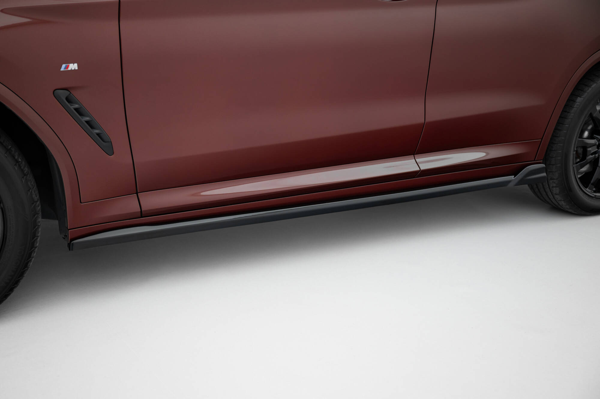 Zijskirts passend voor BMW iX3 M-Pack G08 Facelift Maxton Glanzend zwart