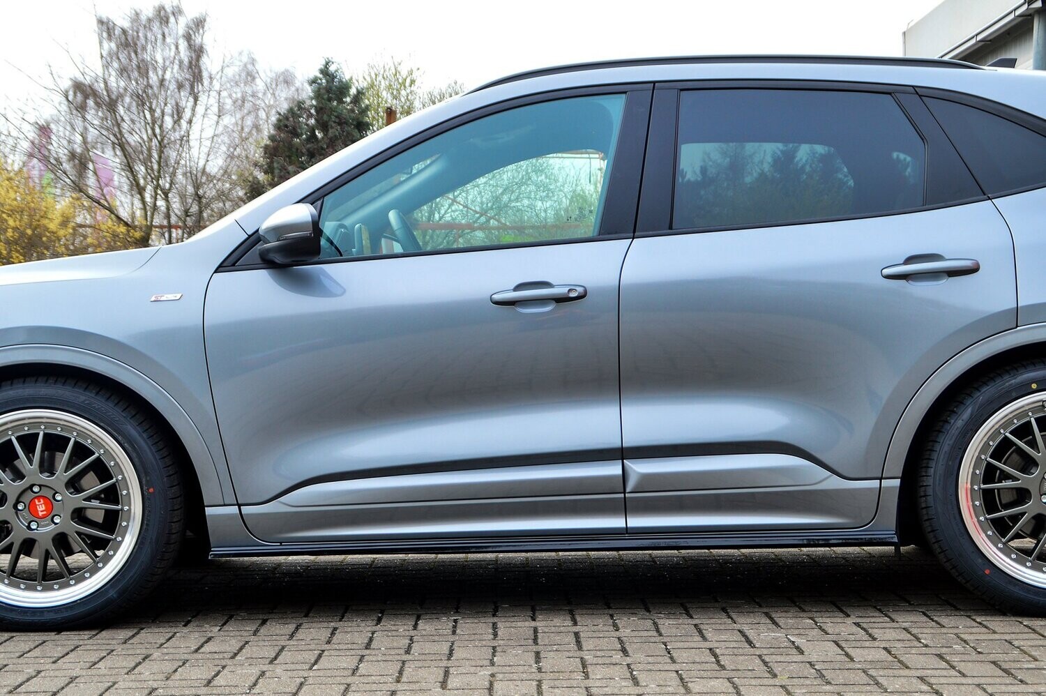 Zijskirts Ford Kuga 3 DFK 2019-